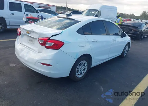 2019 Chevrolet Cruze Ls z USA, uszkodzony, nr VIN 1G1BC5SM8K7120922
